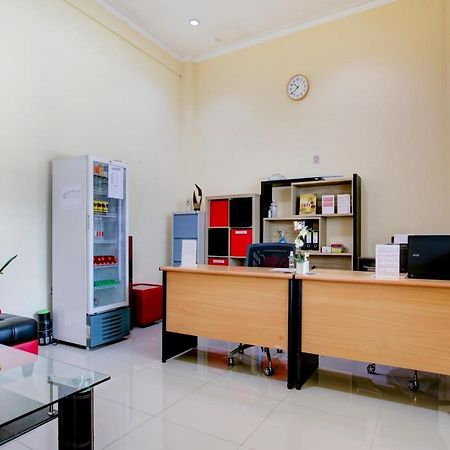 Oyo 90141 3A Syariah Otel Cakarta Dış mekan fotoğraf