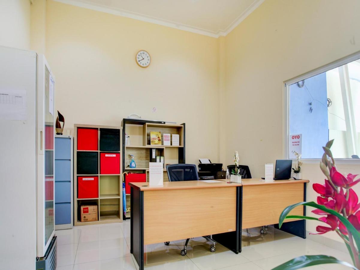 Oyo 90141 3A Syariah Otel Cakarta Dış mekan fotoğraf