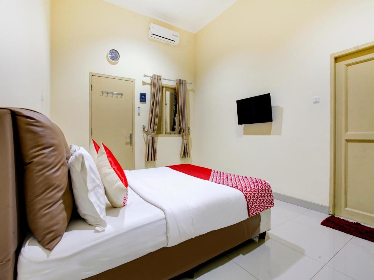 Oyo 90141 3A Syariah Otel Cakarta Dış mekan fotoğraf