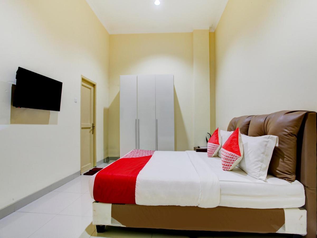 Oyo 90141 3A Syariah Otel Cakarta Dış mekan fotoğraf